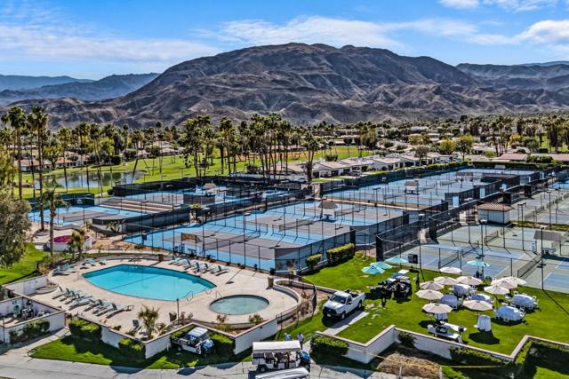 33 Medina Way, Rancho Mirage CA: https://media.crmls.org/mediaz/ba0d7d24-fa65-4ea0-b85f-3d7b1e86d56f.jpg