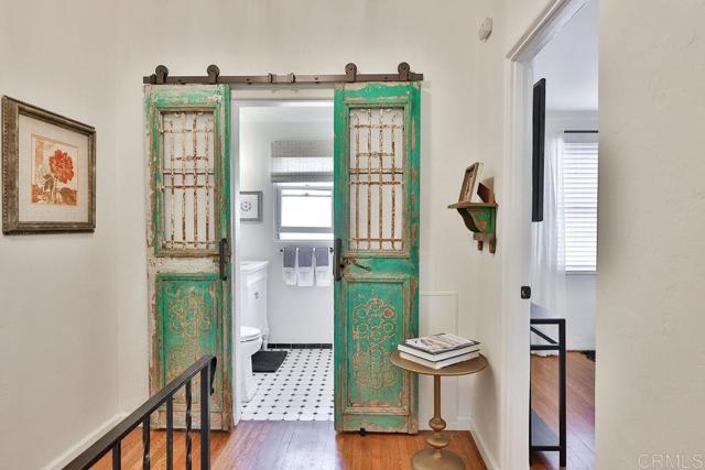 751 G Avenue, Coronado CA: https://media.crmls.org/mediaz/ba0e22f9-71c3-44c9-82b1-3bab0b13c9f5.jpg
