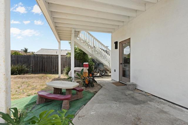 12953 Carriage Rd, Poway CA: https://media.crmls.org/mediaz/ba0e2f54-a038-410e-b550-3fc57459bfb4.jpg