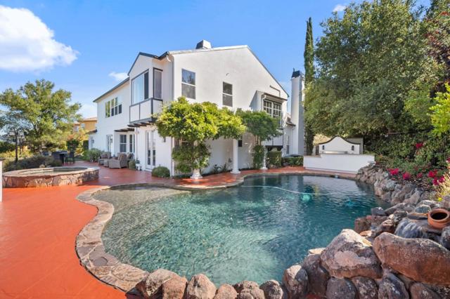 2325 Olea Court, Gilroy CA: https://media.crmls.org/mediaz/ba0e7f0e-30d7-4a61-a086-85dbadade686.jpg