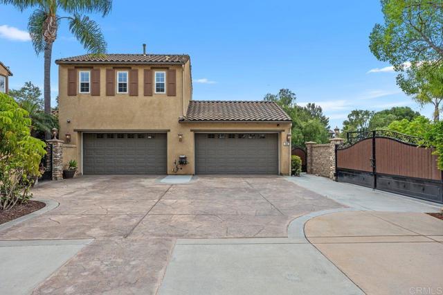 648 California Oak Drive, Vista CA: https://media.crmls.org/mediaz/ba0f9e7d-eb5e-434d-972f-7d79cfbb727c.jpg