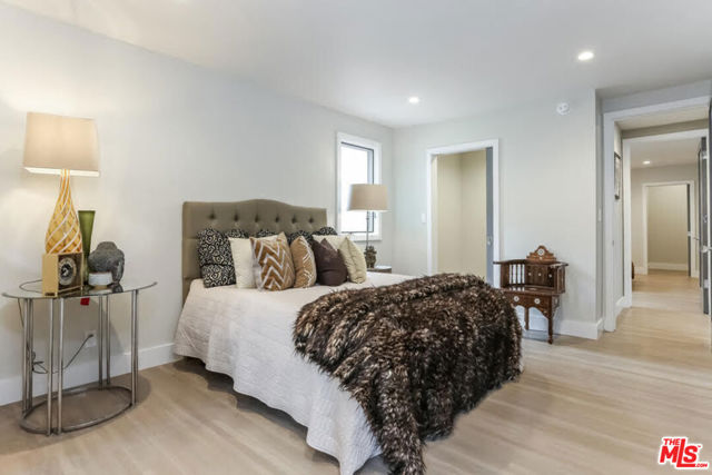 9016 Dicks Street, West Hollywood CA: https://media.crmls.org/mediaz/ba107d03-c149-4ad8-8ab3-de513325edb5.jpg