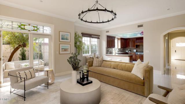 Detail Gallery Image 2 of 28 For 600 S Orange Grove Bld #2,  Pasadena,  CA 91105 - 3 Beds | 2/1 Baths