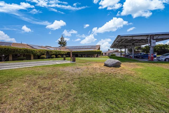 8301 Mission Gorge Rd, Santee CA: https://media.crmls.org/mediaz/ba117d72-fd4b-4501-97b1-a6b0e567e765.jpg