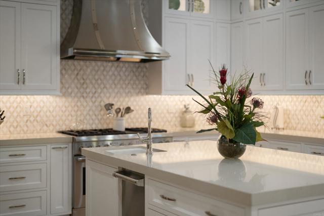 Detail Gallery Image 12 of 70 For 18605 Villa Dr, Villa Park,  CA 92861 - 4 Beds | 5/2 Baths