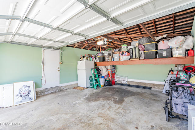 5924 Fairfax Avenue, Los Angeles CA: https://media.crmls.org/mediaz/ba12399e-8d87-4975-abd2-130490444635.jpg
