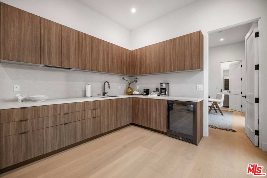 MLS #25619907 image #23