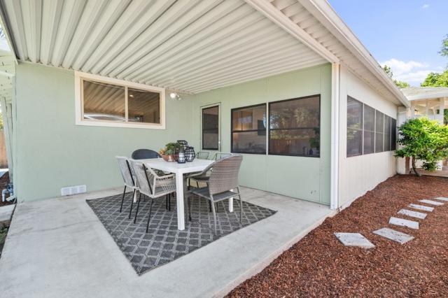 291 Alturas Avenue, Sunnyvale CA: https://media.crmls.org/mediaz/ba130e5a-75b7-4f43-8dc3-f72e47779f28.jpg