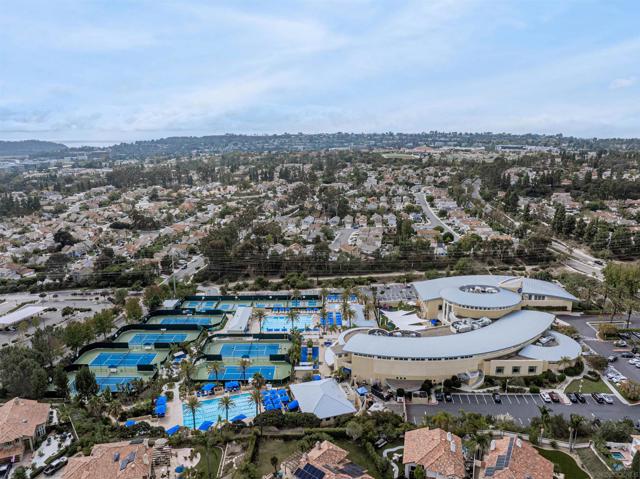 4436 Heritage Glen, San Diego CA: https://media.crmls.org/mediaz/ba131bbd-6716-466e-aab7-964121ae0ef7.jpg