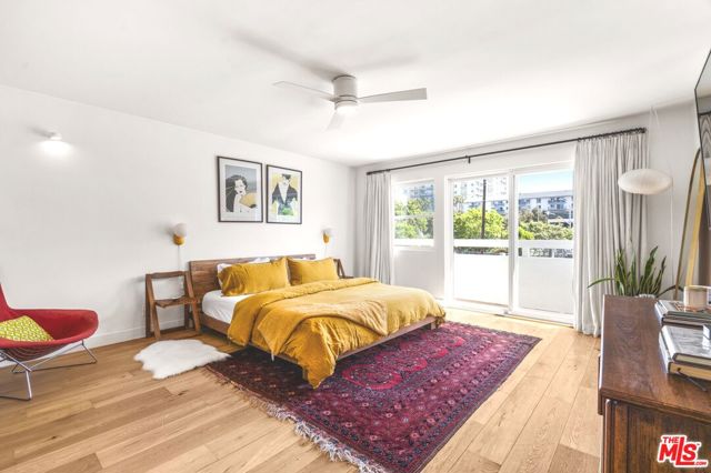 3501 Esplanade, Marina del Rey CA: https://media.crmls.org/mediaz/ba133cc0-a8b3-4810-8a08-f88046920da8.jpg