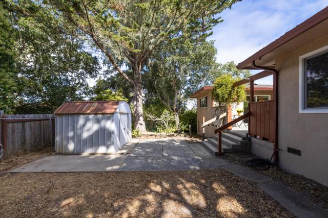 30 Via Encanto, Monterey CA: https://media.crmls.org/mediaz/ba135a4e-8644-4e79-b12e-073ce241eb15.jpg