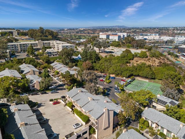 4266 5th Ave., San Diego, California 92103, 2 Bedrooms Bedrooms, ,2 BathroomsBathrooms,Condominium,For Sale,5th Ave.,250019946SD