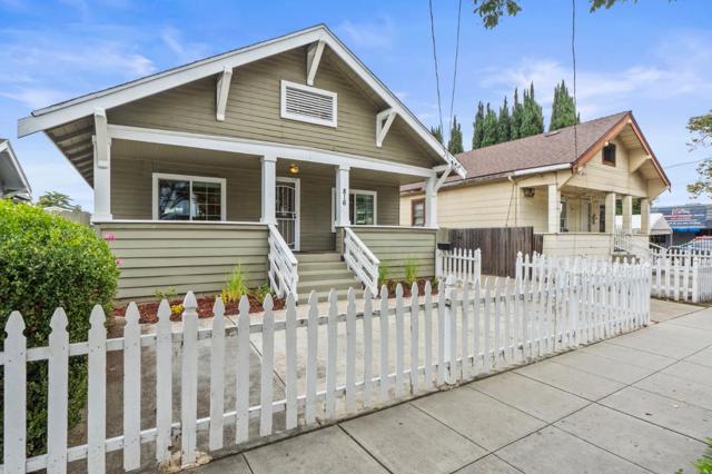 816 N 13th Street, San Jose CA: https://media.crmls.org/mediaz/ba1415a4-2783-4ea6-9388-b04f61047735.jpg