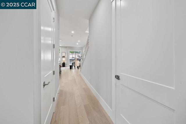 600 Hartz Ave, Danville CA: https://media.crmls.org/mediaz/ba1543b0-f9ff-48b2-b6d5-0910ba4ba4b2.jpg
