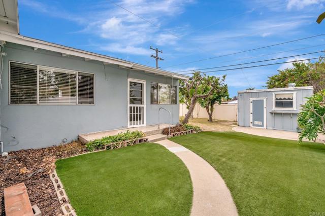 834 Oaklawn Ave A&B, Chula Vista CA: https://media.crmls.org/mediaz/ba16af9c-24de-478e-bcbc-3cab0df70f03.jpg