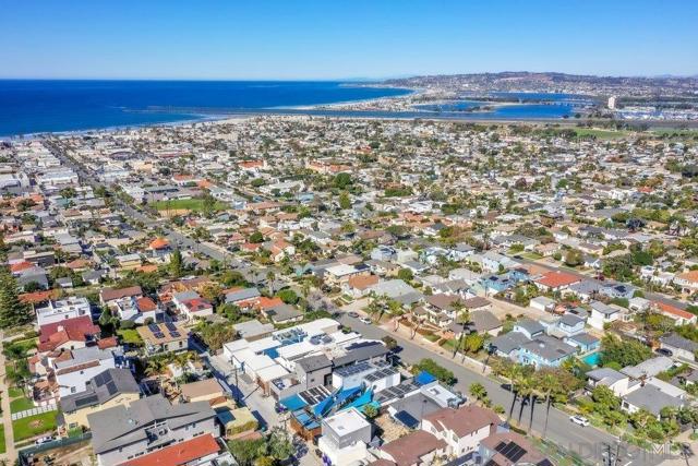 4545 Newport Ave, San Diego CA: https://media.crmls.org/mediaz/ba18778d-7d6a-4440-be02-d0d5f37c7ccf.jpg