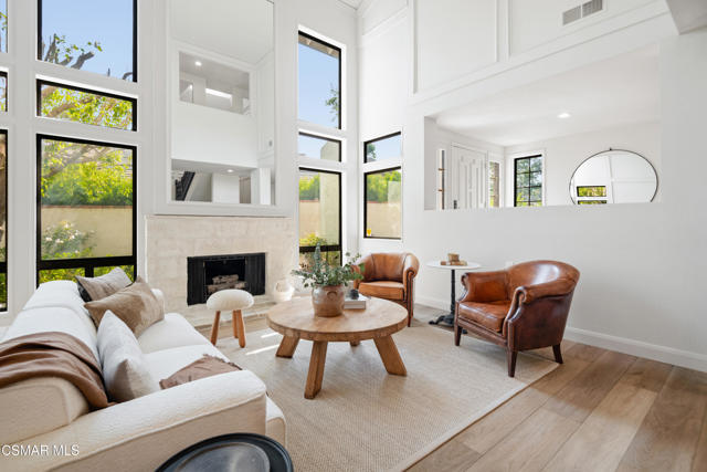 4212 Par Five Drive, Westlake Village CA: https://media.crmls.org/mediaz/ba188f71-8b5b-4197-83c9-f0c9f9688708.jpg