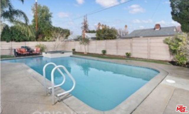7706 Independence Avenue photo 26