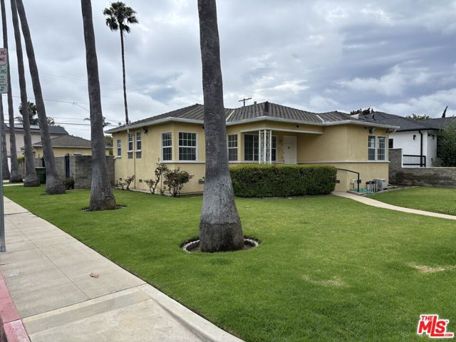 2561 Tilden Avenue, Los Angeles CA: https://media.crmls.org/mediaz/ba190771-d933-473f-8b11-b41f5673ab15.jpg