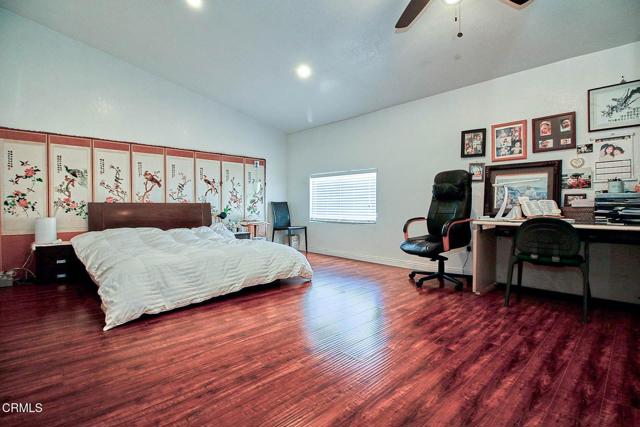10424 Santa Fe Fire Road, Lucerne Valley CA: https://media.crmls.org/mediaz/ba197828-ad32-4d90-ac04-9b7257838c64.jpg