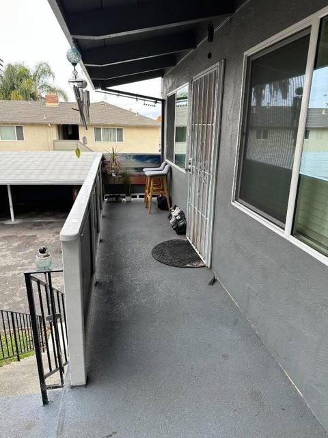 Image 7 of 27 For 527 Taylor Avenue