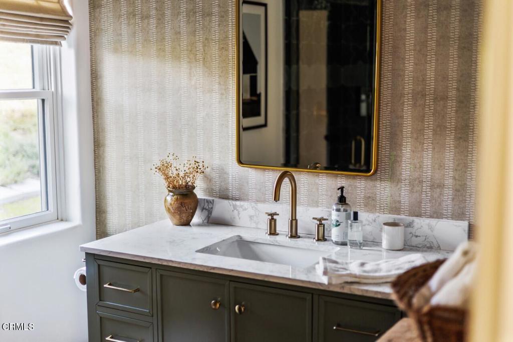 MLS #V1-33911 image #53