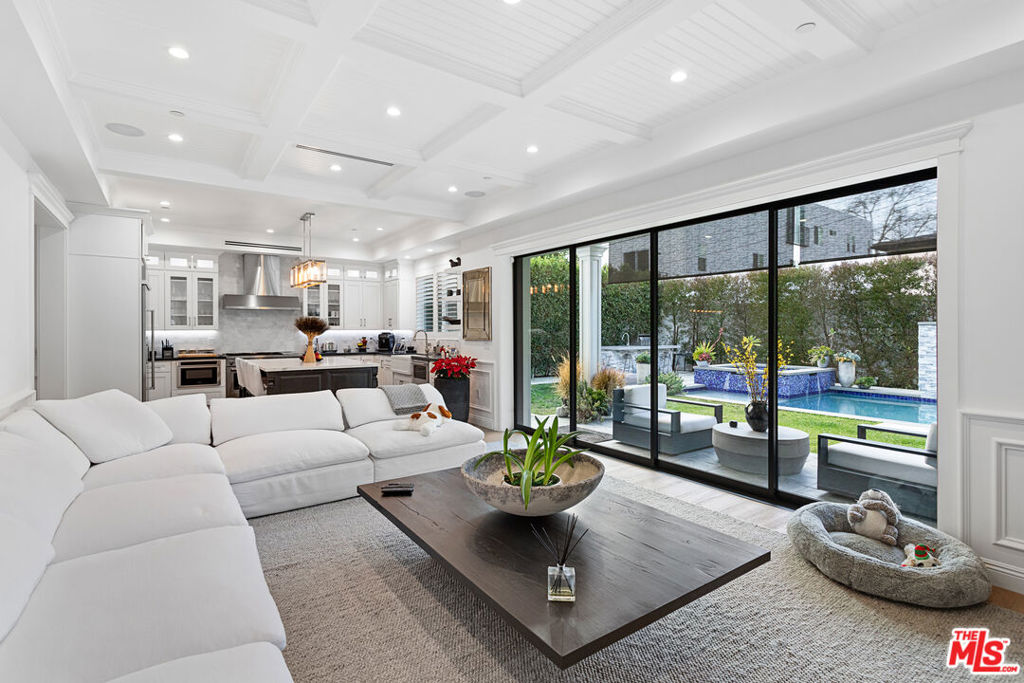 5235 Sylmar AvenueSherman Oaks img 22
