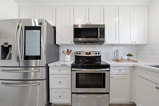 33790 Dartmouth Avenue, Union City CA: https://media.crmls.org/mediaz/ba21bc60-925a-4b5e-ae9d-9c58f1037974.jpg