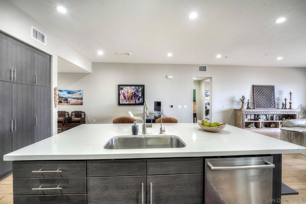 2820 Carleton St - photo 19