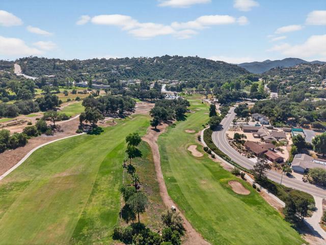 Detail Gallery Image 51 of 60 For 10254 Spruce Woodlands Way, Escondido,  CA 92026 - 3 Beds | 2 Baths