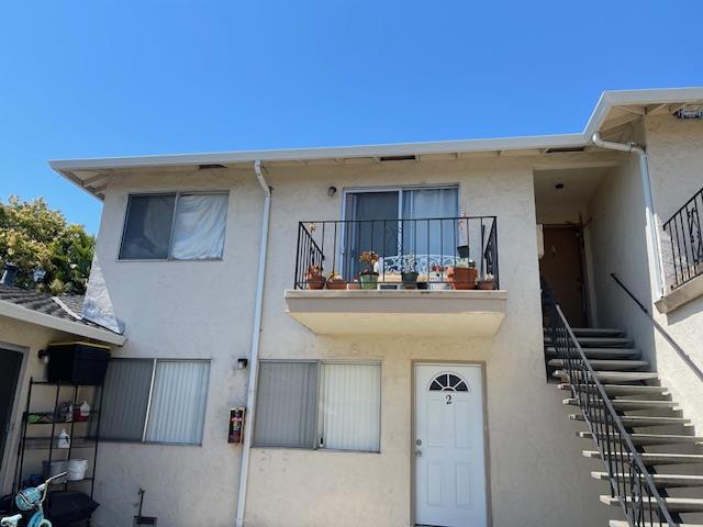 3949 Starview Drive, San Jose CA: https://media.crmls.org/mediaz/ba23a2e3-3d28-4a79-9d03-d40ea00e5d5d.jpg