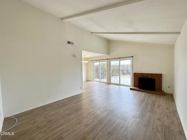 4911 Catamaran Street, Oxnard CA: https://media.crmls.org/mediaz/ba246bd1-08e5-4973-9138-f572af89d326.jpg