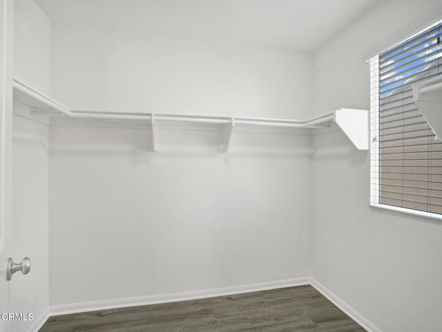 Detail Gallery Image 14 of 29 For 2949 Palmera Ln, Simi Valley,  CA 93065 - 4 Beds | 3 Baths