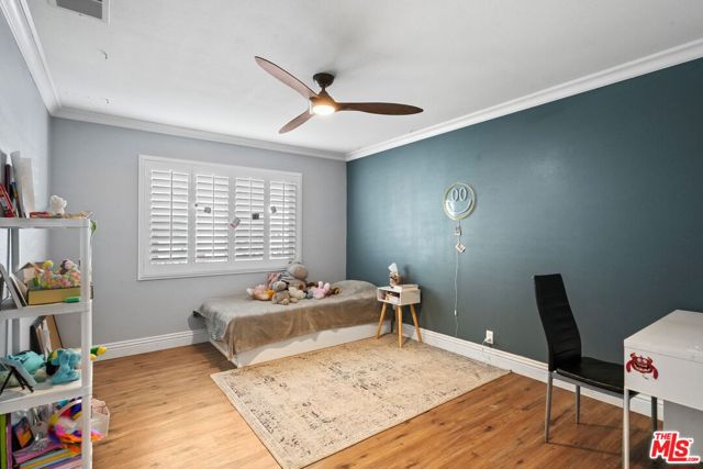 4631 W Avenue M8, Lancaster CA: https://media.crmls.org/mediaz/ba25d746-2585-4f4e-83d5-a0c647aed260.jpg