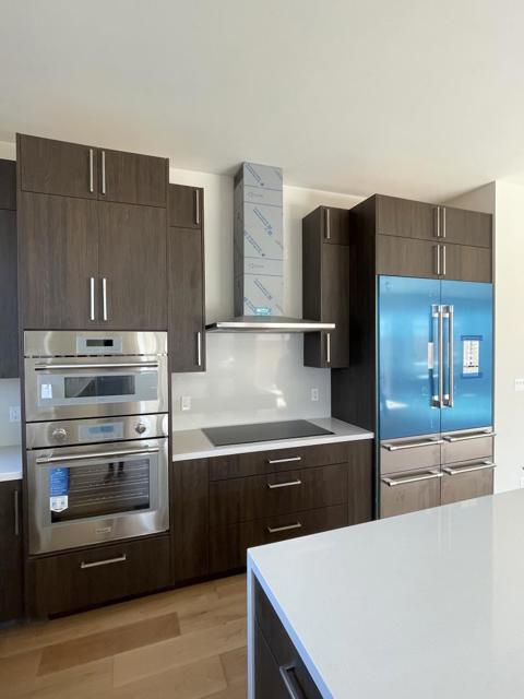 610 Stanford Avenue, Redwood City CA: https://media.crmls.org/mediaz/ba25dcc7-a1bf-4484-bea7-1a0315921355.jpg