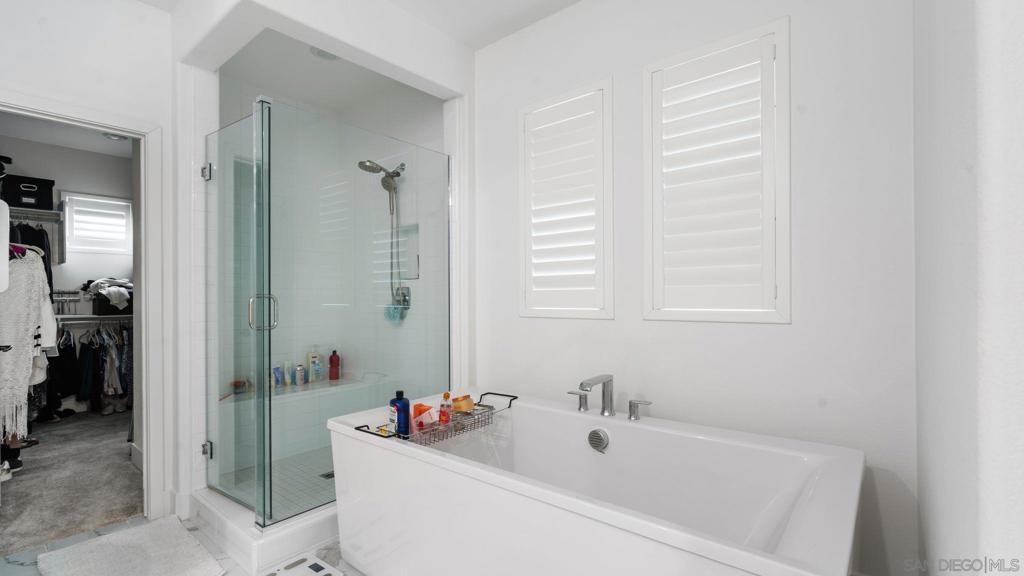 15681 Rennyson Way - photo 13