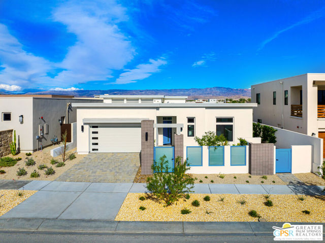 6 Marine Way, Rancho Mirage CA: https://media.crmls.org/mediaz/ba267459-60de-4458-8afa-91d91257c6e2.jpg