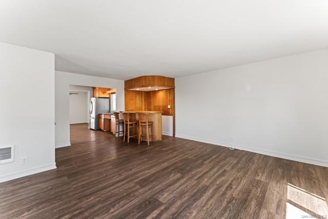 948 Emma Dr., Cardiff by the Sea CA: https://media.crmls.org/mediaz/ba269695-8271-449c-afb5-153e99851101.jpg