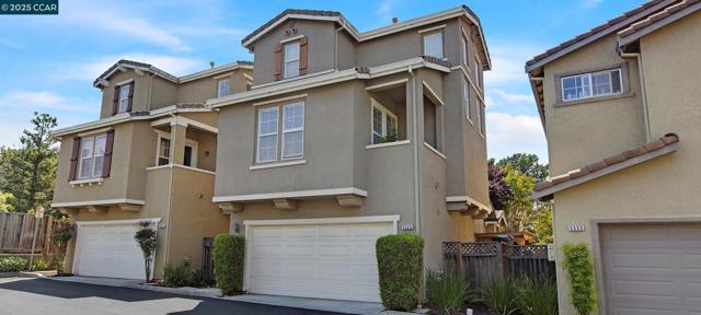 5349 EAGLE COURT, Richmond CA: https://media.crmls.org/mediaz/ba26c737-4629-4bb1-8d7b-4aef074f56da.jpg