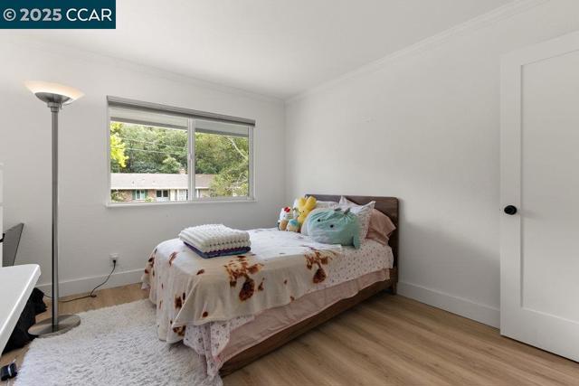2027 Mohawk Dr, Pleasant Hill CA: https://media.crmls.org/mediaz/ba283ce3-b3f4-4327-9ce1-8f7cedb07c3a.jpg