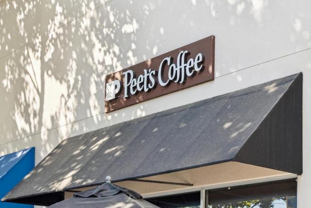 1018 Delmas Avenue, San Jose CA: https://media.crmls.org/mediaz/ba28771e-a20c-44ac-9290-78610403cde6.jpg