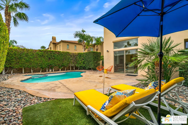 1426 Yermo Drive, Palm Springs CA: https://media.crmls.org/mediaz/ba2a3b28-8138-43b1-b5f2-bd61e9157f7d.jpg