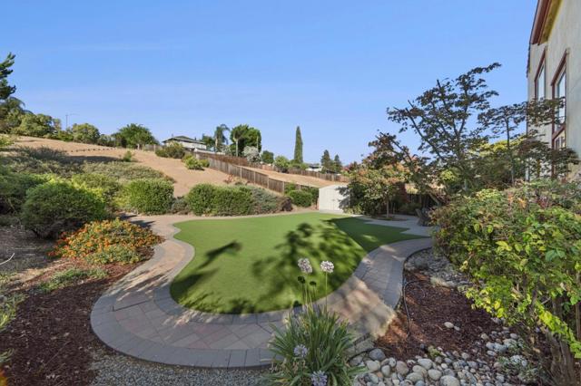 1527 Calco Creek Drive, San Jose CA: https://media.crmls.org/mediaz/ba2a905f-7f94-4ab8-ab50-0685695f1530.jpg