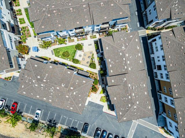 211 Spire, Fremont CA: https://media.crmls.org/mediaz/ba2aa58f-01a0-45d4-88b8-20fd30102f23.jpg