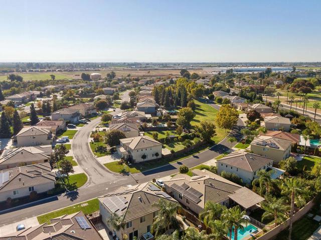 11447 Mirage Drive, Chowchilla CA: https://media.crmls.org/mediaz/ba2b9a0d-b8b2-45c8-a753-418b093ee4c9.jpg