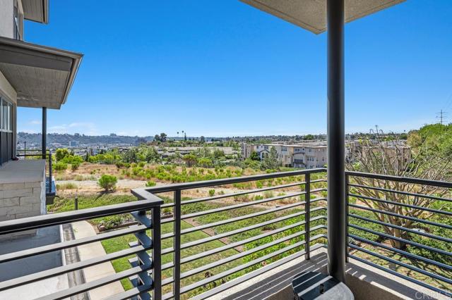 Image 20 of 33 For 2706 Via Alta Place