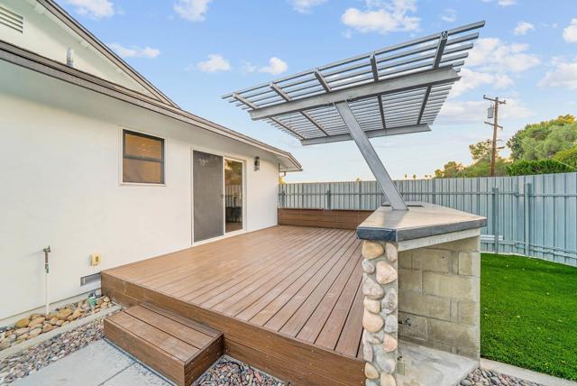 5975 N Nagel Street, La Mesa CA: https://media.crmls.org/mediaz/ba2dc08a-f6a8-496c-92bd-844e842cc4fa.jpg