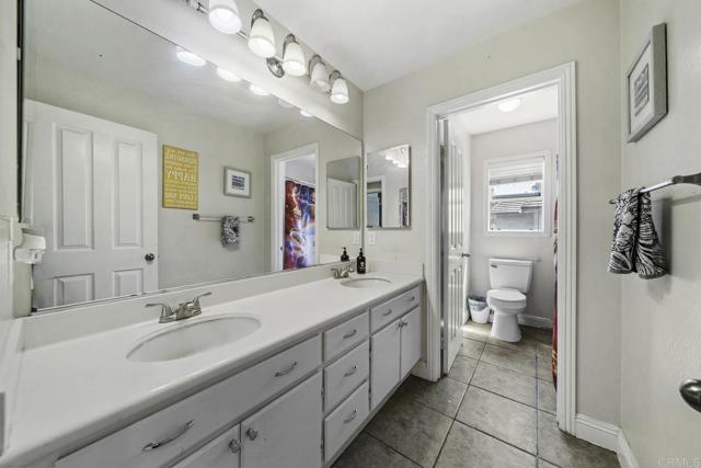 2552 Saddlehorn Drive, Chula Vista CA: https://media.crmls.org/mediaz/ba2e2f3d-8951-4db8-a28a-a22e497ee231.jpg
