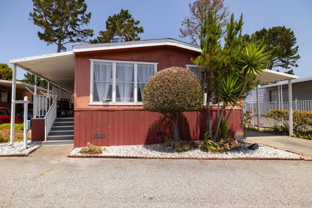 120 Oceanview Ave, Half Moon Bay CA: https://media.crmls.org/mediaz/ba312f63-c073-4667-af1b-afe3fad74e2e.jpg