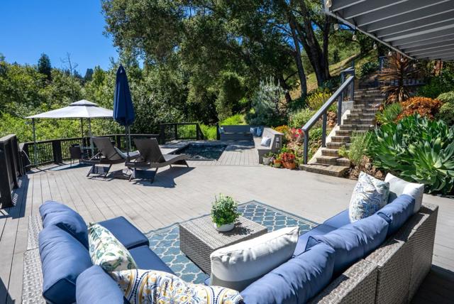 24035 Stage Stop Way, Los Gatos CA: https://media.crmls.org/mediaz/ba37d33f-e0ae-4dcb-96f2-1ef27b205e72.jpg